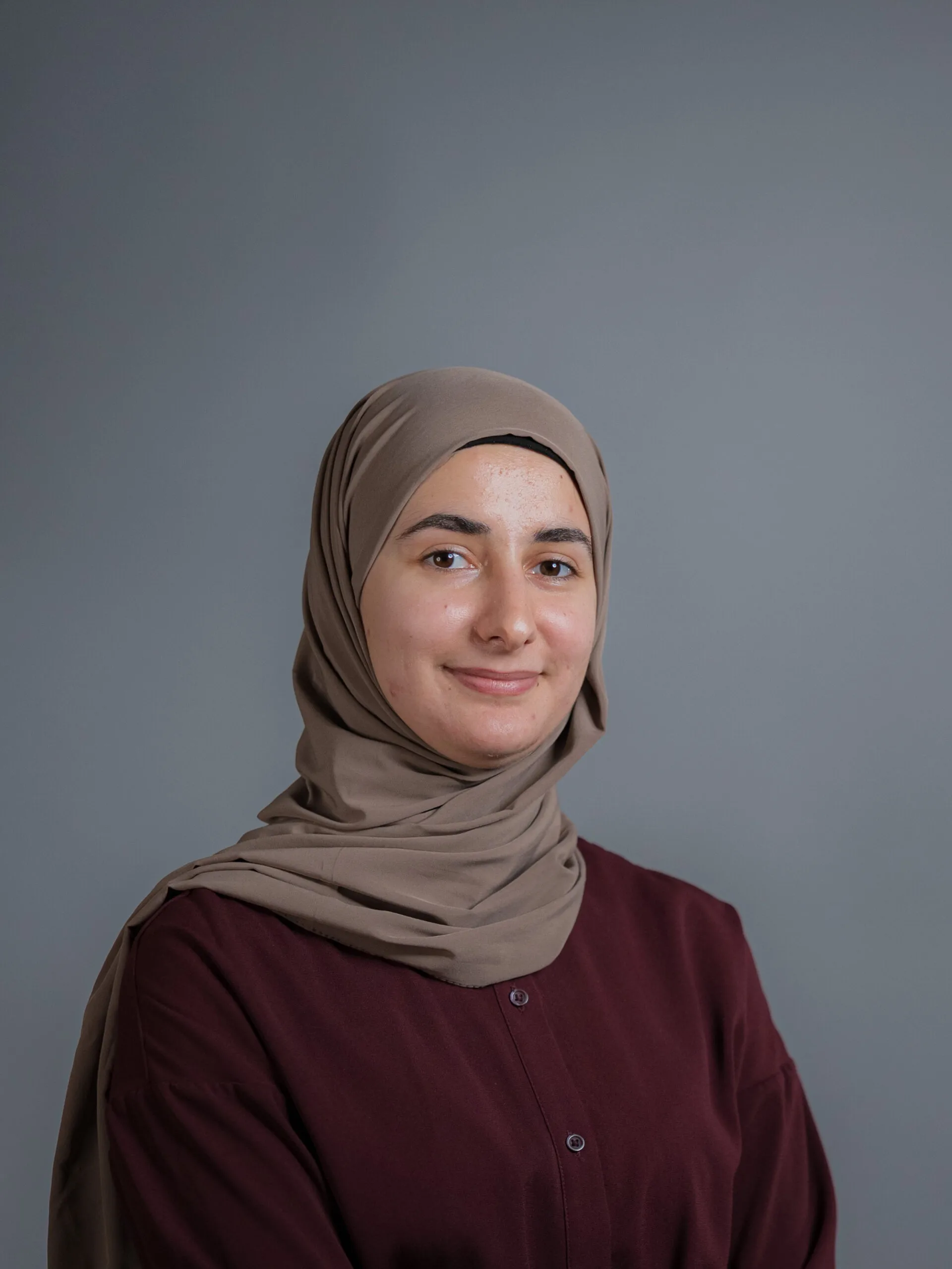Professional headshot of Rania Farah for Arqam Academy